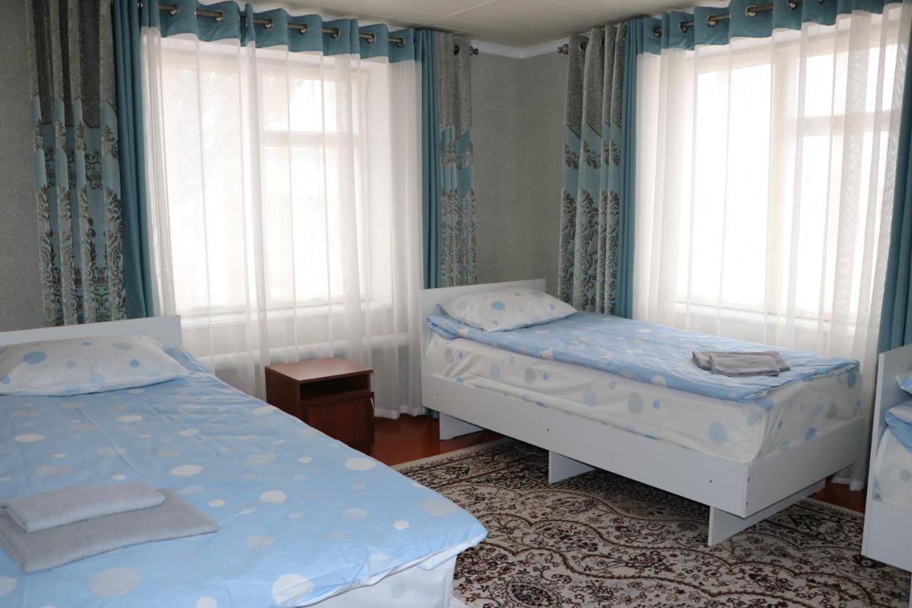Guest House Baiel Bokonbayevo Ngoại thất bức ảnh