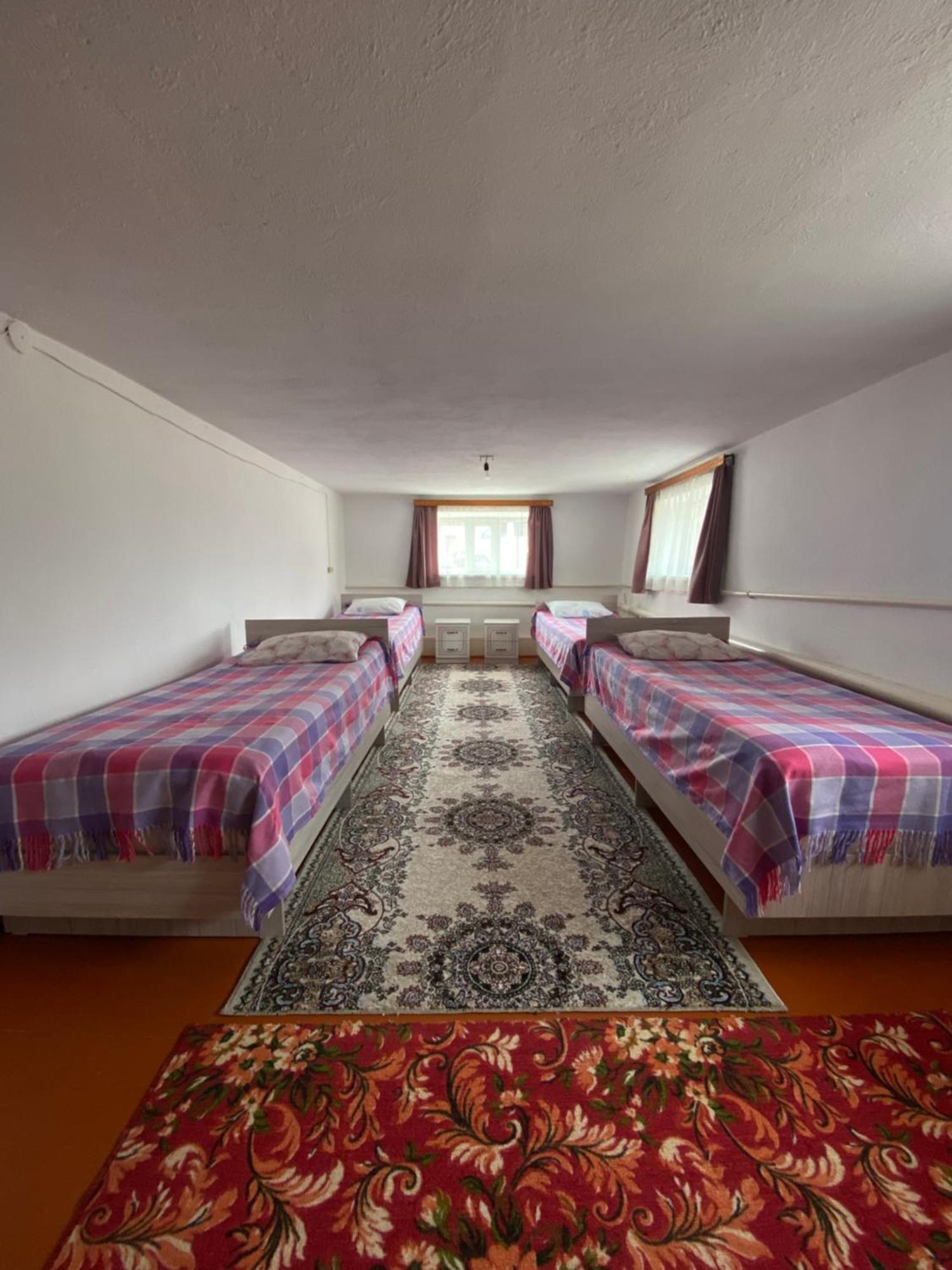 Guest House Baiel Bokonbayevo Ngoại thất bức ảnh